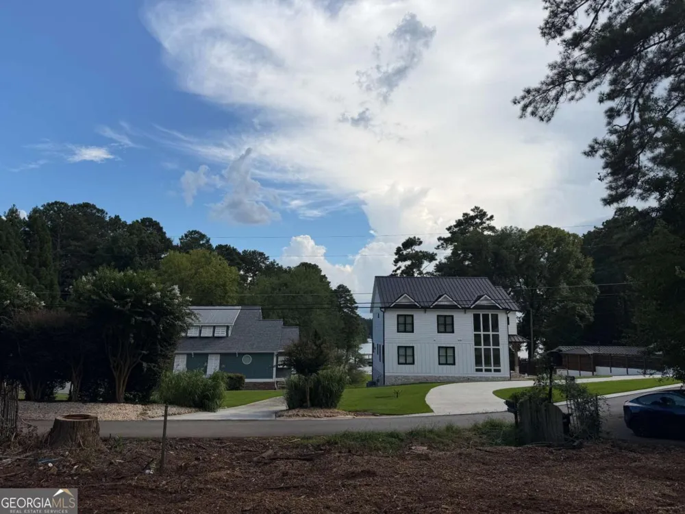 156 Little Victoria RD Woodstock, GA 30189