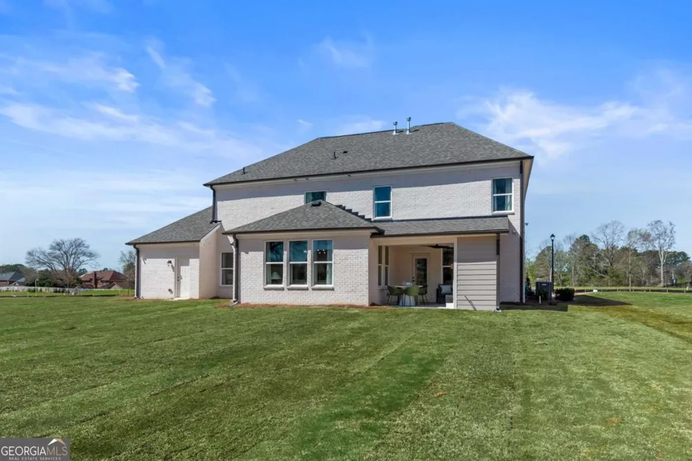 105 Haverling PASS Hampton, GA 30228