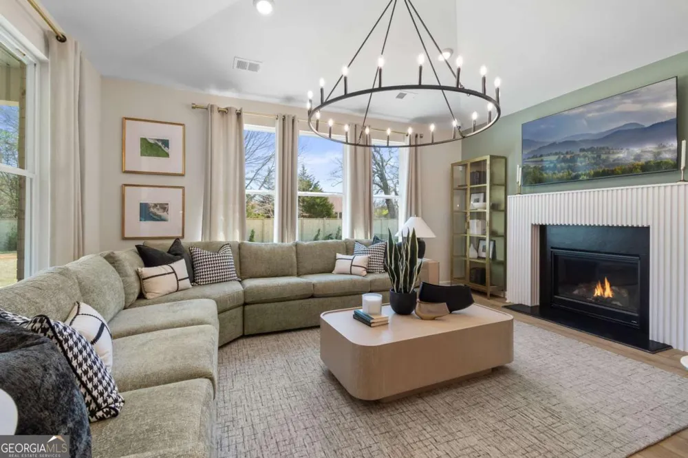 105 Haverling PASS Hampton, GA 30228