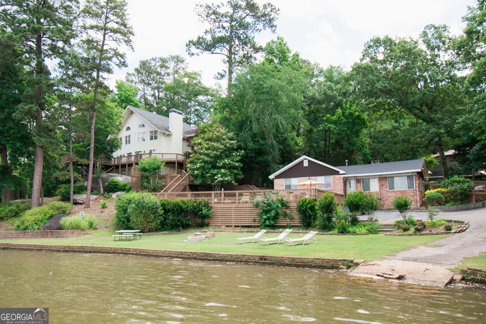 740 Rocky Point RD Covington, GA 30014