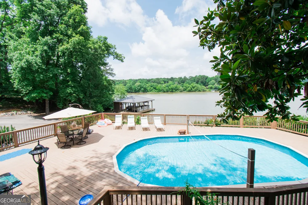 740 Rocky Point RD Covington, GA 30014