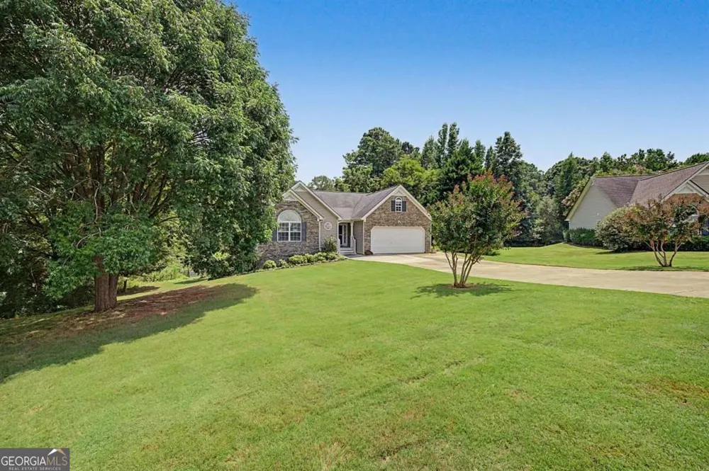 5 Shenandoah CT Hiram, GA 30141