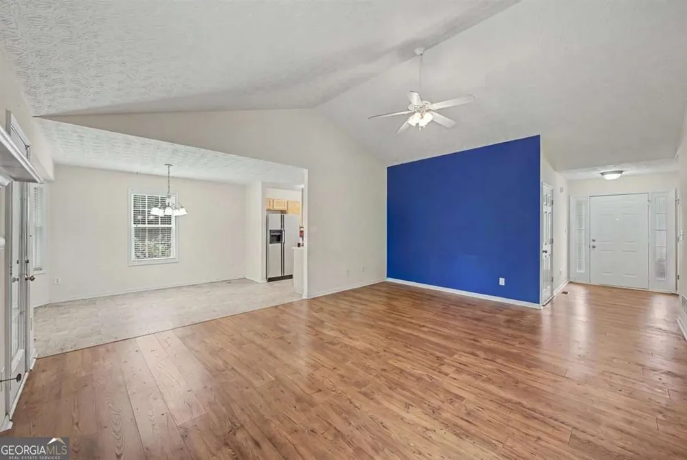 5 Shenandoah CT Hiram, GA 30141