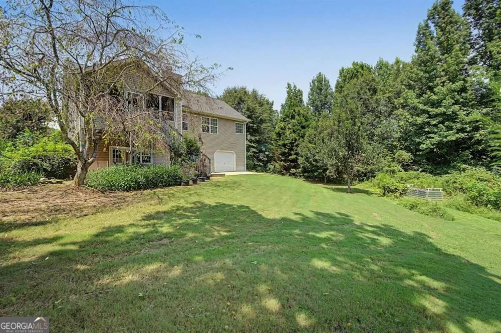 5 Shenandoah CT Hiram, GA 30141
