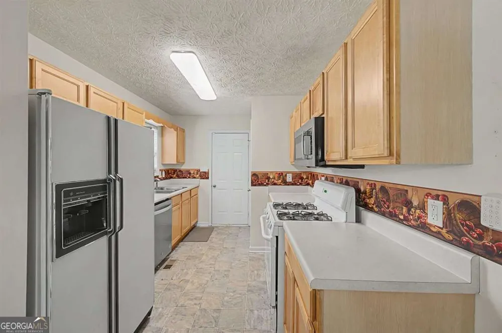5 Shenandoah CT Hiram, GA 30141