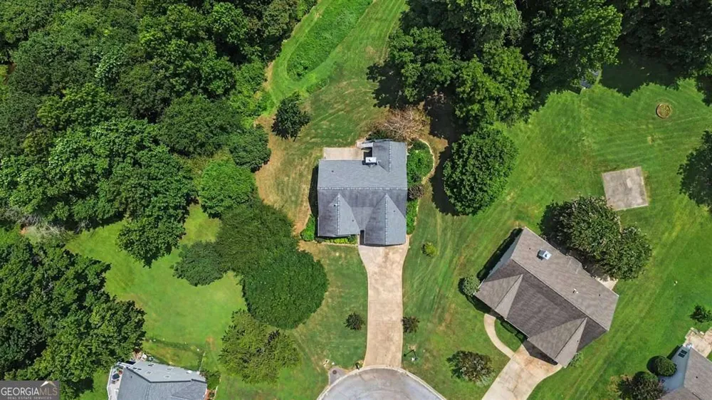 5 Shenandoah CT Hiram, GA 30141