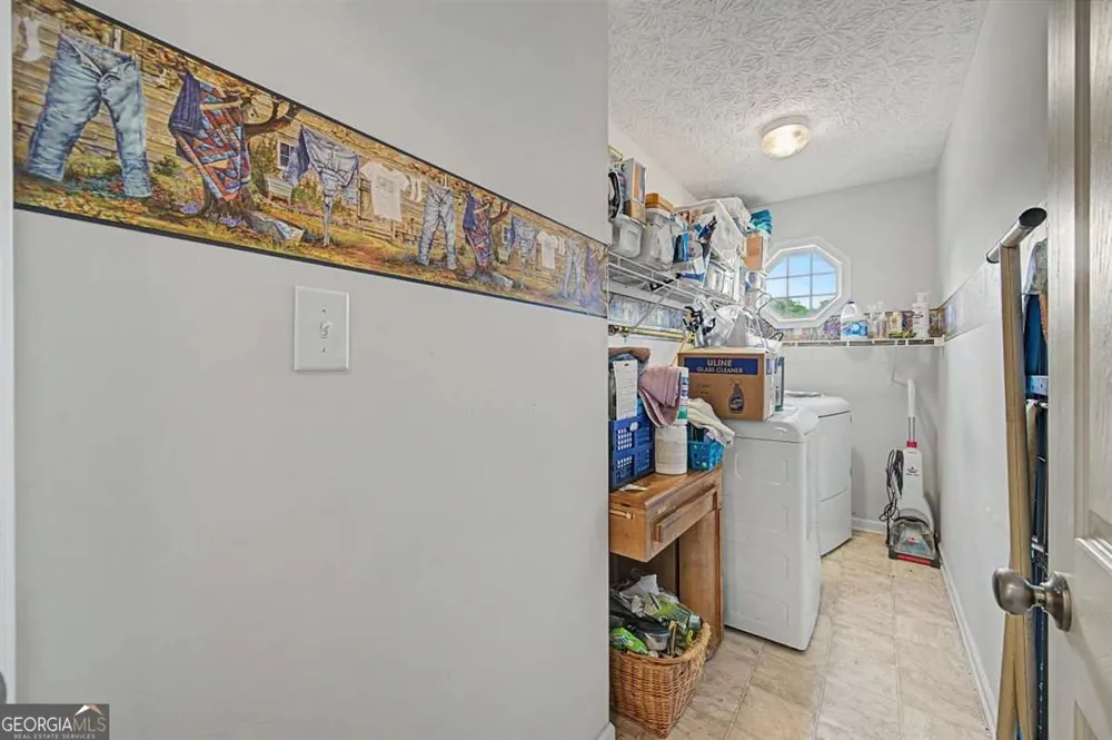 5 Shenandoah CT Hiram, GA 30141