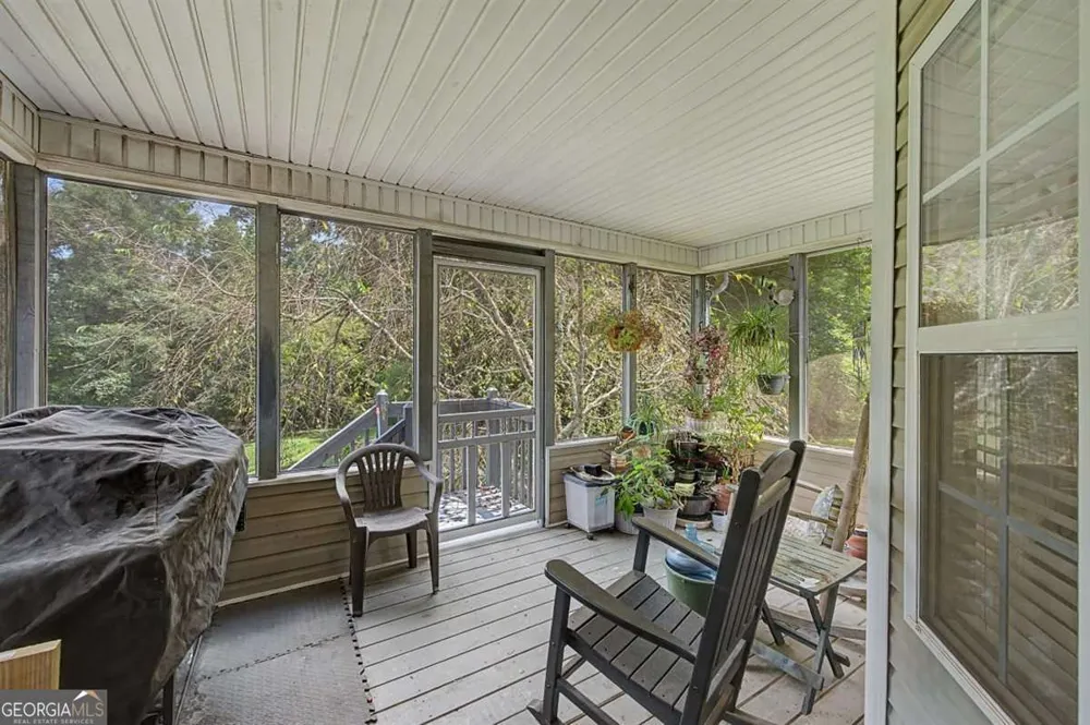 5 Shenandoah CT Hiram, GA 30141