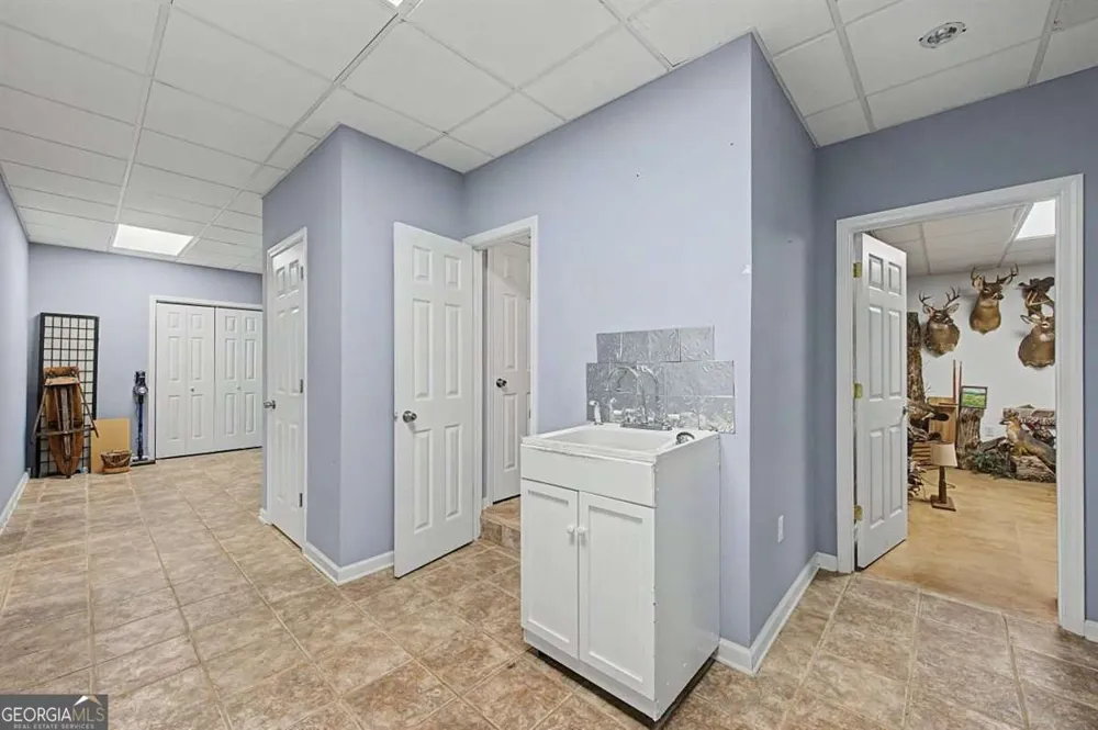 5 Shenandoah CT Hiram, GA 30141