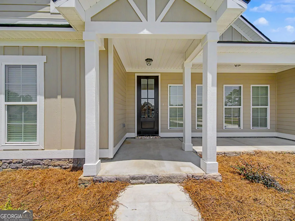 423 Indian Creek CIR Adel, GA 31620