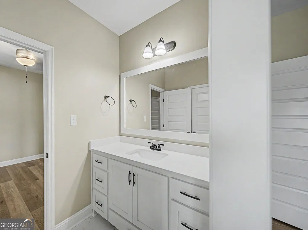 423 Indian Creek CIR Adel, GA 31620
