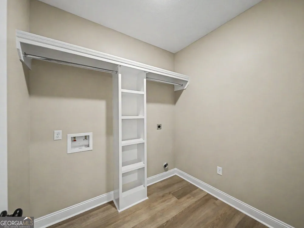 423 Indian Creek CIR Adel, GA 31620