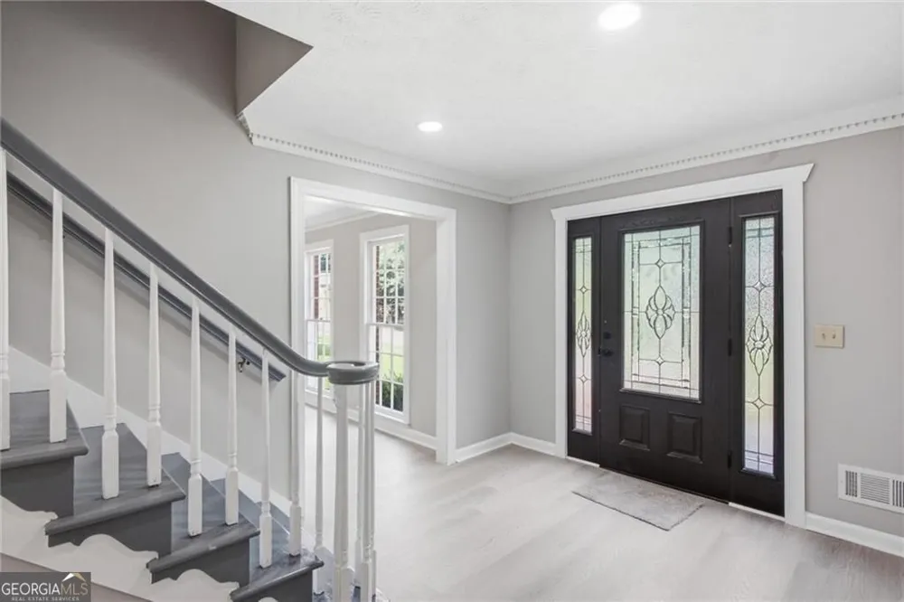 24 Planters DR SW Lilburn, GA 30047