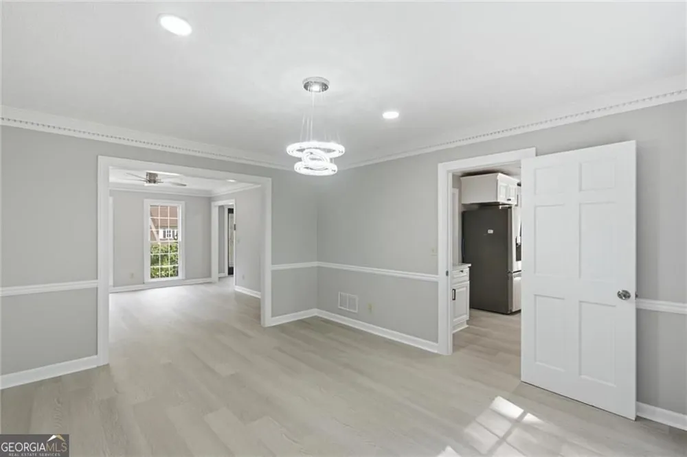 24 Planters DR SW Lilburn, GA 30047