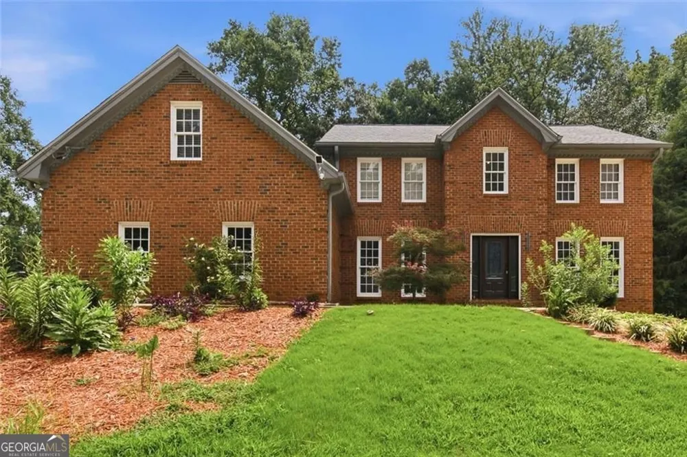 24 Planters DR SW Lilburn, GA 30047