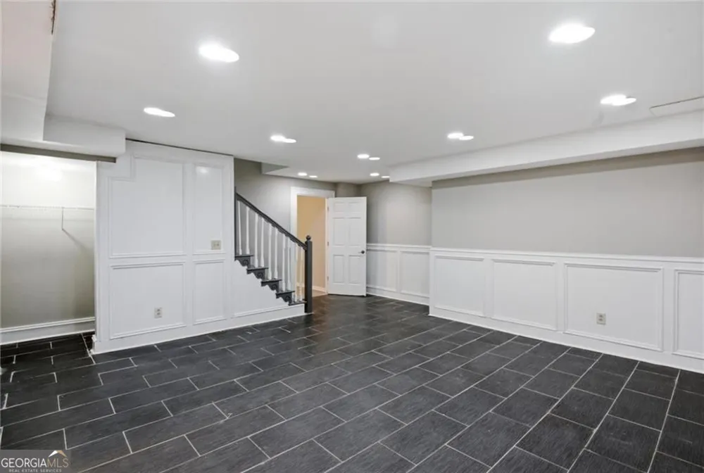 24 Planters DR SW Lilburn, GA 30047