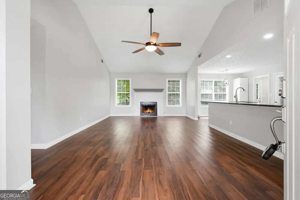 1105 Poplar LN Loganville, GA 30052