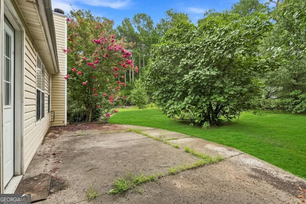 1105 Poplar LN Loganville, GA 30052
