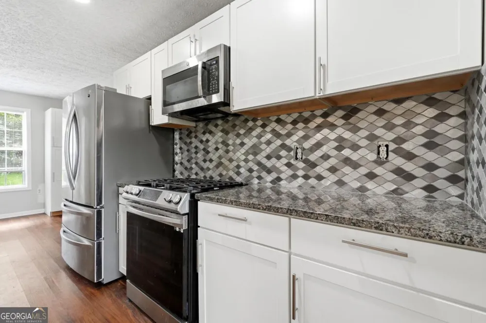 1105 Poplar LN Loganville, GA 30052