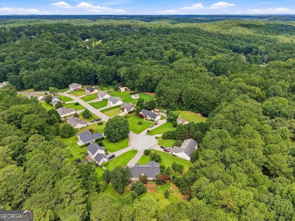 1105 Poplar LN Loganville, GA 30052