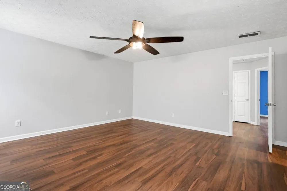 1105 Poplar LN Loganville, GA 30052