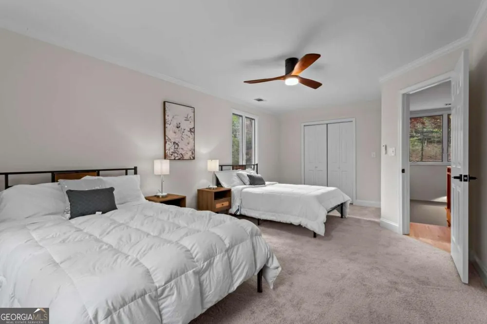 1890 Spalding DR Sandy Springs, GA 30350