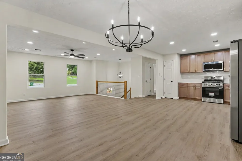 5055 S WOODBRIDGE TRL Stone Mountain, GA 30088