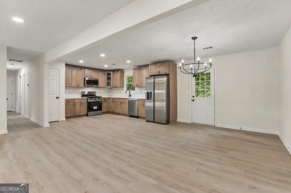 5055 S WOODBRIDGE TRL Stone Mountain, GA 30088