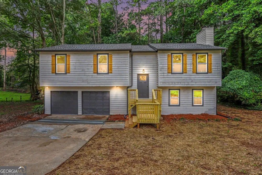 5055 S WOODBRIDGE TRL Stone Mountain, GA 30088