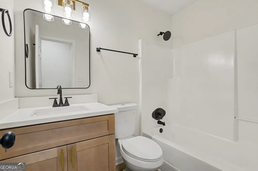 5055 S WOODBRIDGE TRL Stone Mountain, GA 30088