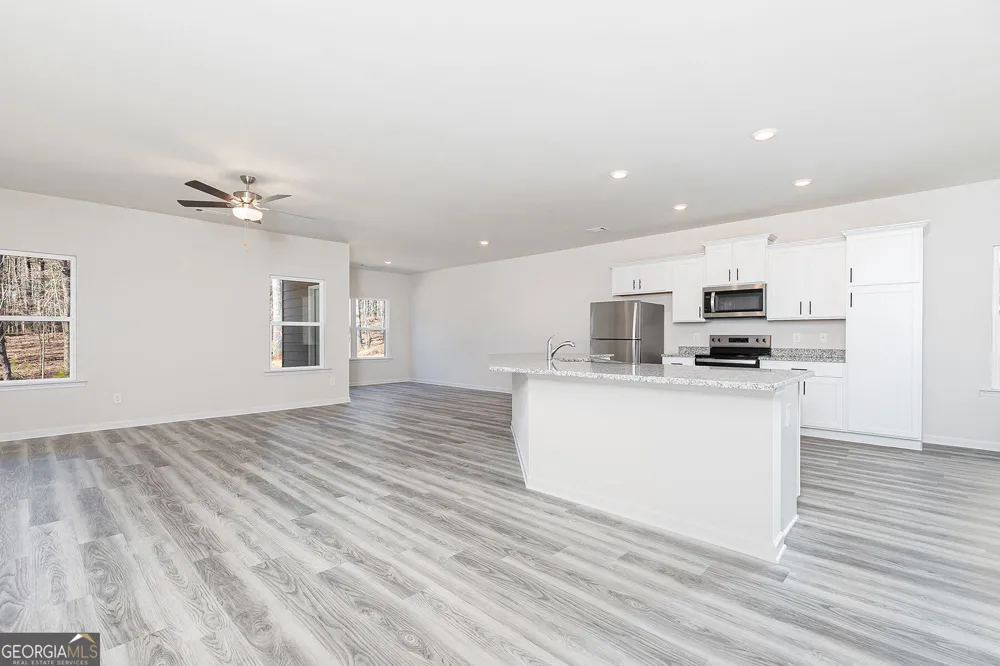 127 Howell DR Villa Rica, GA 30180