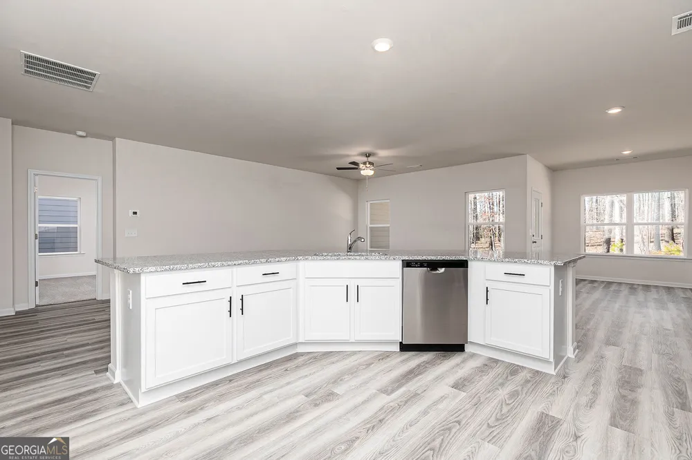 127 Howell DR Villa Rica, GA 30180