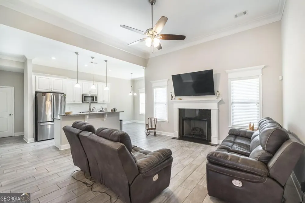 115 Newton LN Bonaire, GA 31005