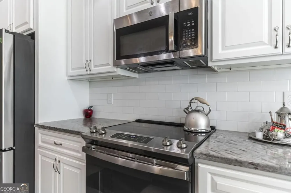 115 Newton LN Bonaire, GA 31005