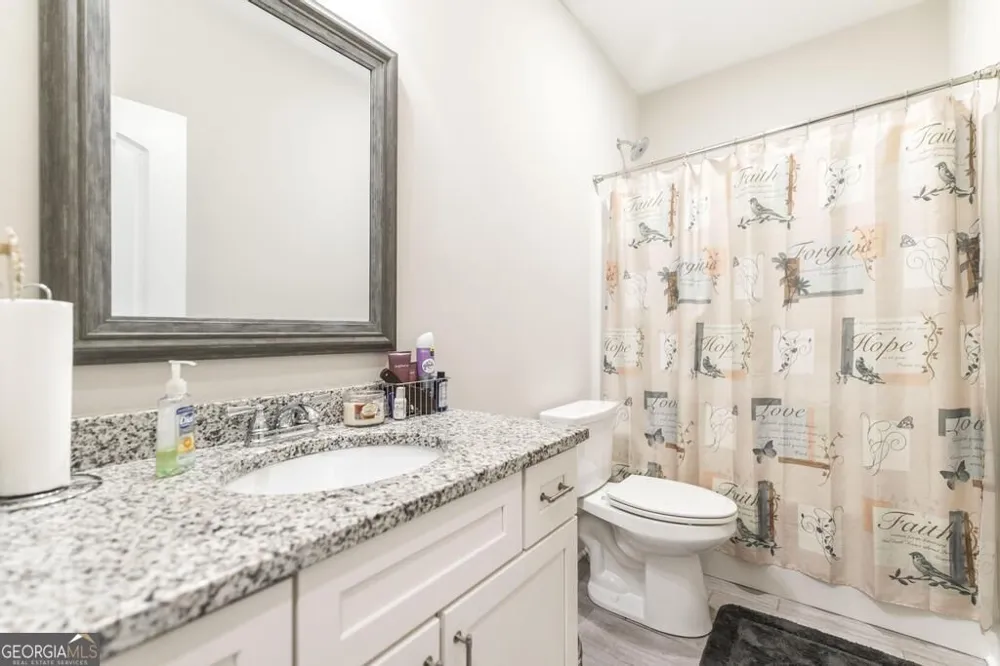 115 Newton LN Bonaire, GA 31005