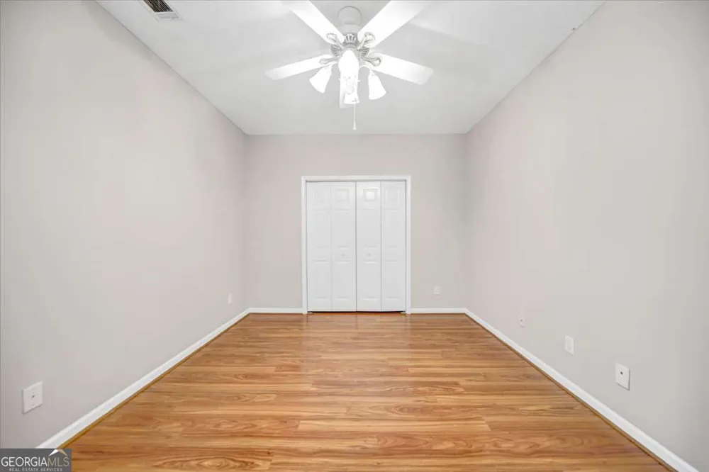 59 Rocky CIR NE White, GA 30184