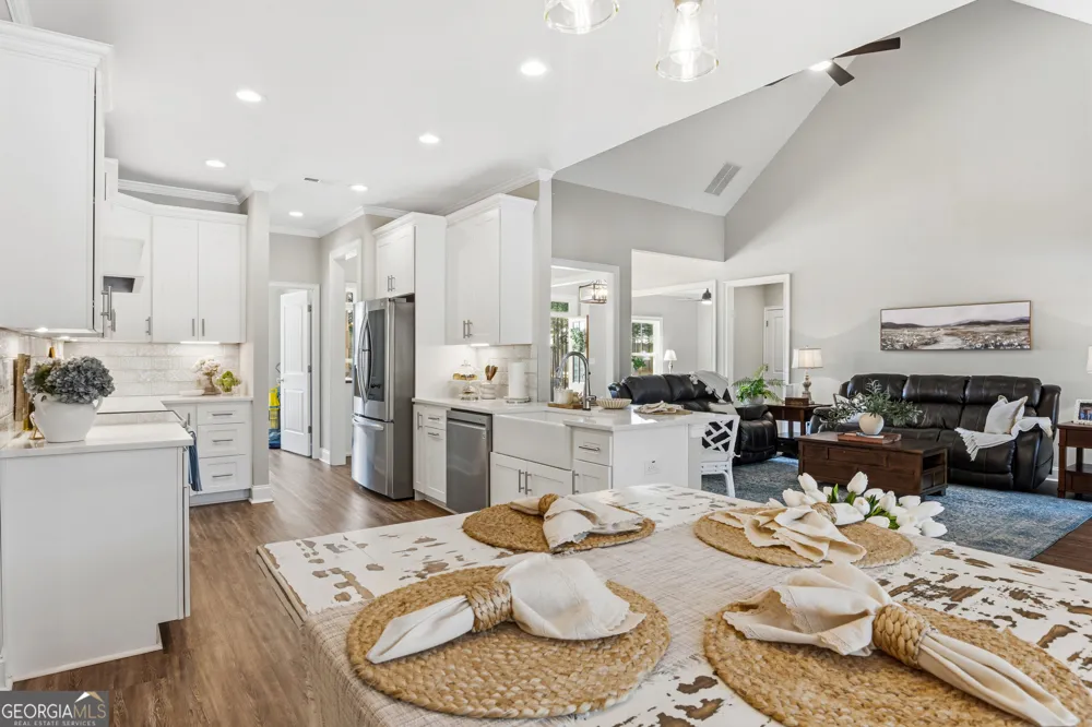 111 Bluewater Eatonton, GA 31024