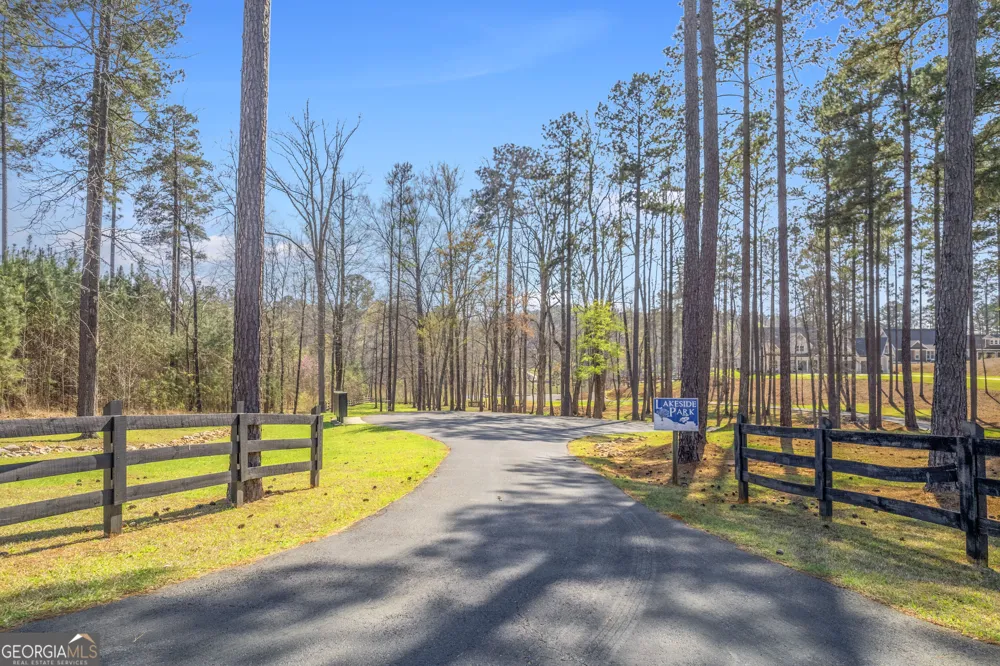 111 Bluewater Eatonton, GA 31024