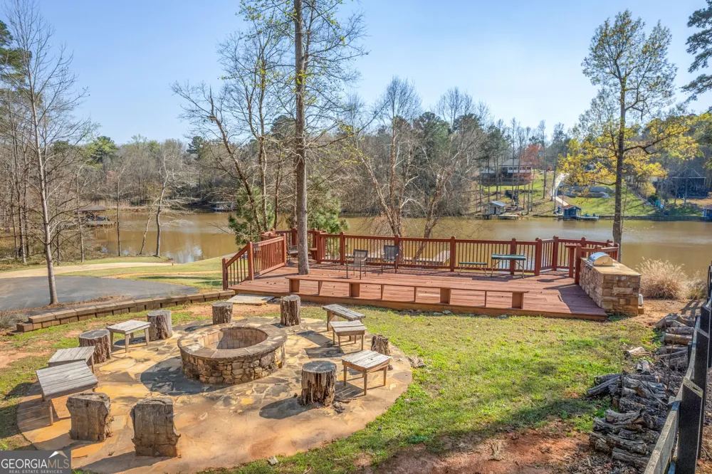 111 Bluewater Eatonton, GA 31024