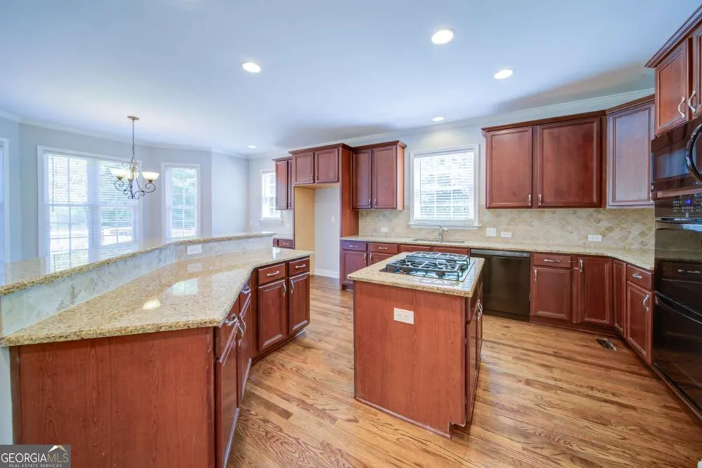 5660 Cascade TRL Cumming, GA 30040