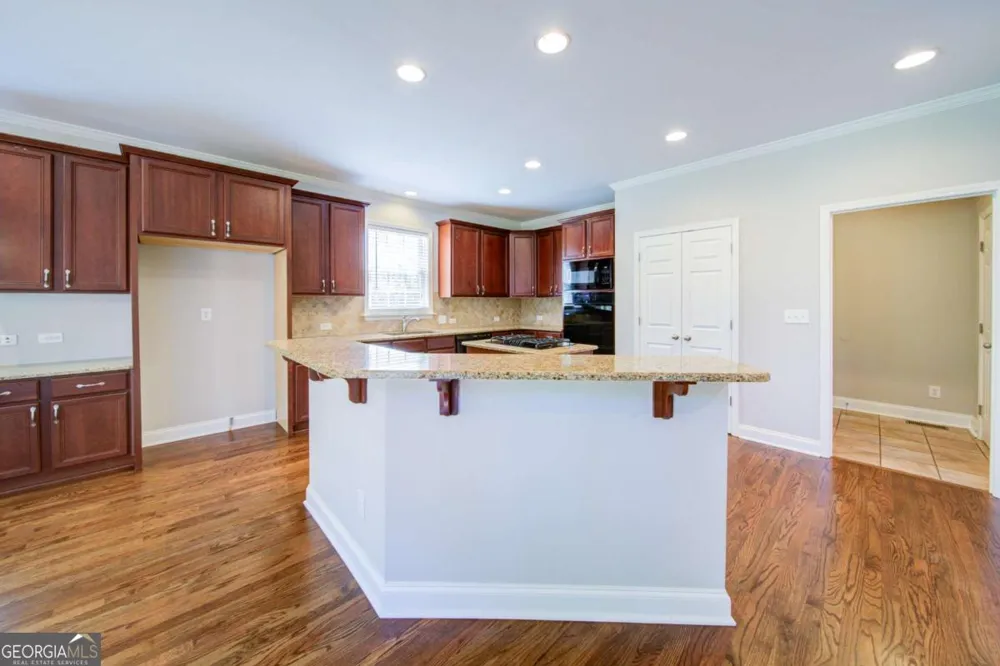 5660 Cascade TRL Cumming, GA 30040