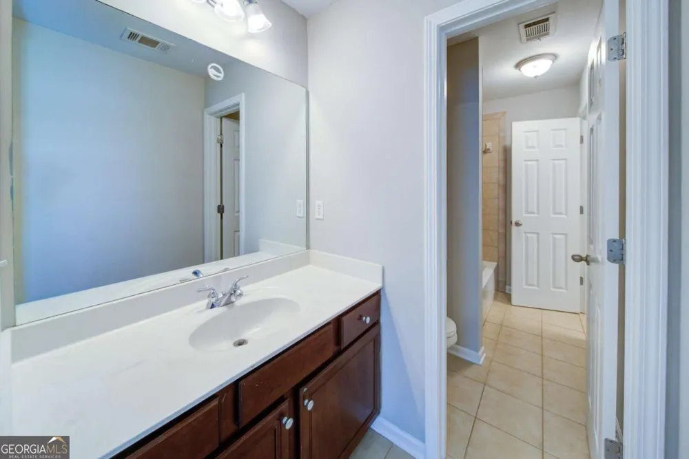 5660 Cascade TRL Cumming, GA 30040
