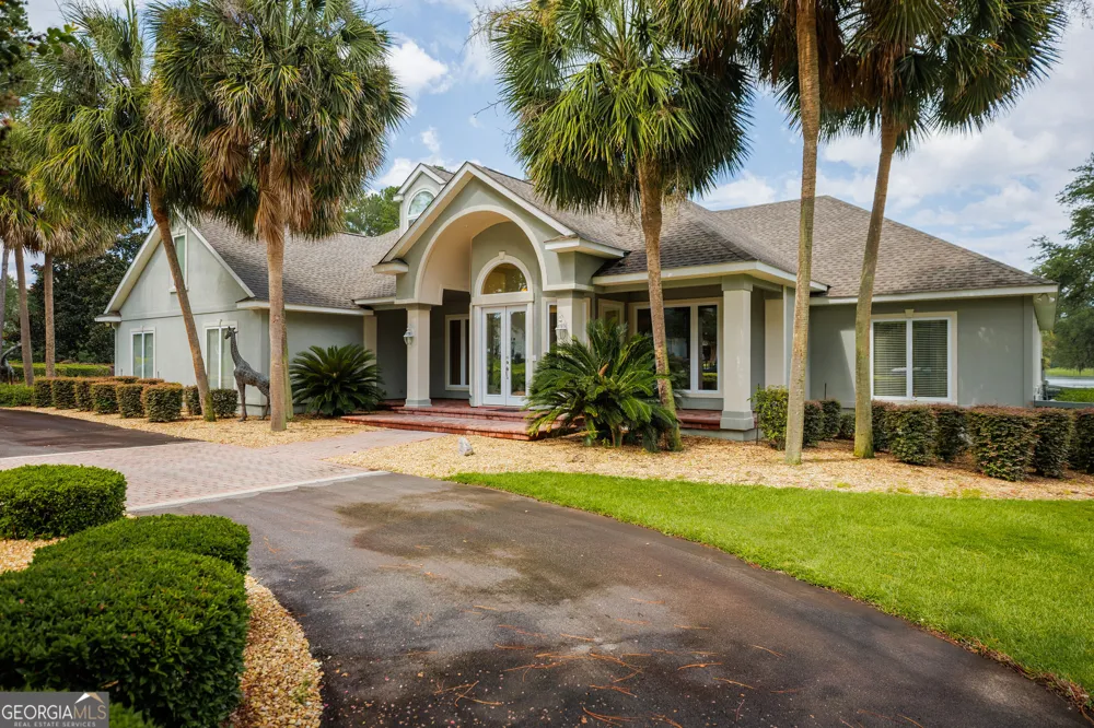 4709 Blackwater DR Valdosta, GA 31602
