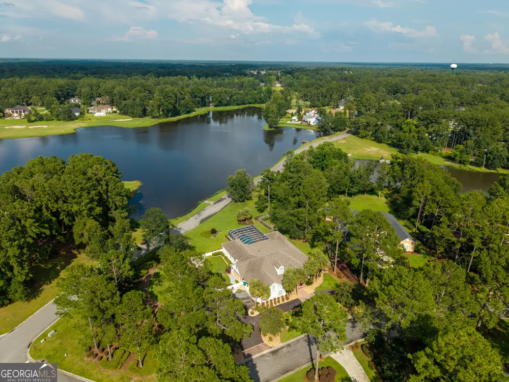 4709 Blackwater DR Valdosta, GA 31602