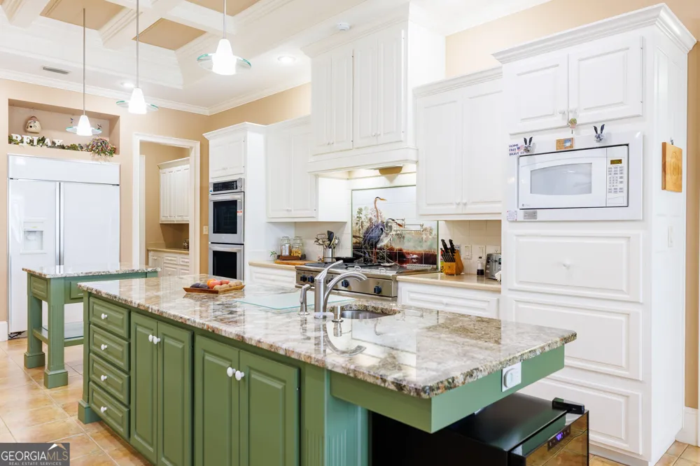 4709 Blackwater DR Valdosta, GA 31602