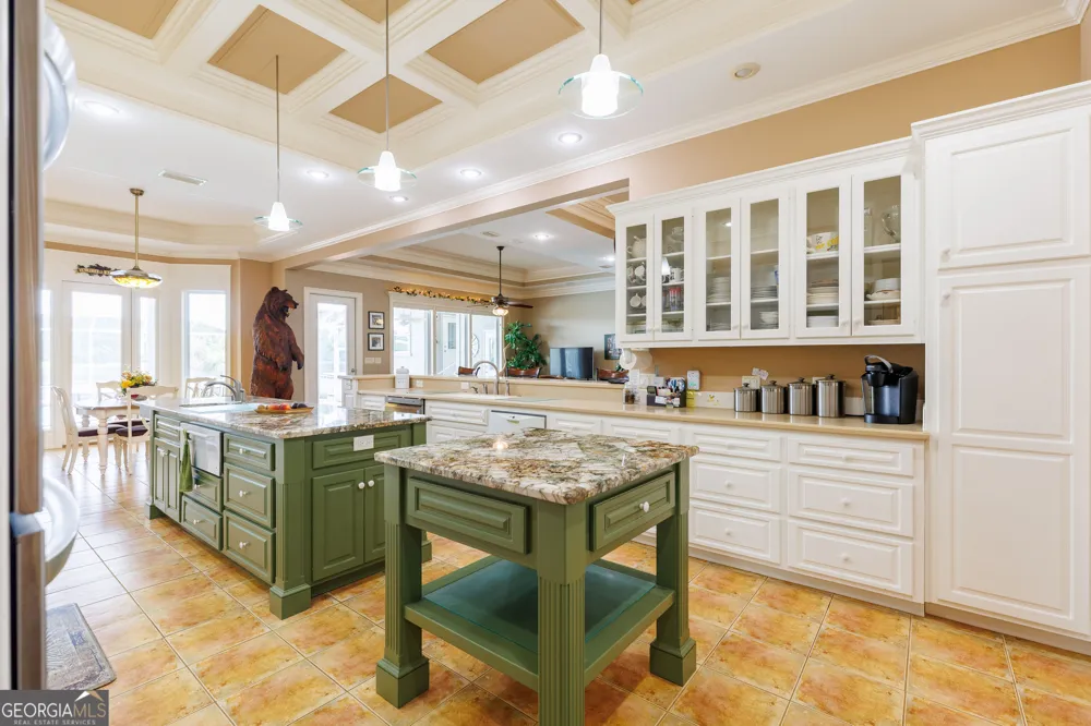 4709 Blackwater DR Valdosta, GA 31602