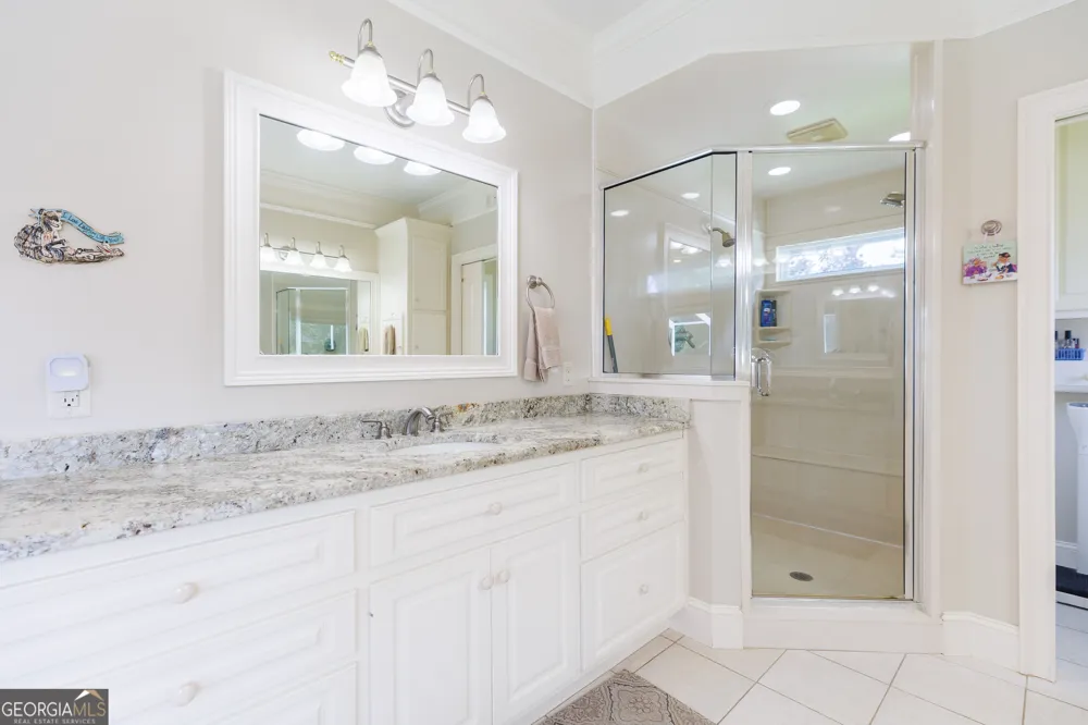 4709 Blackwater DR Valdosta, GA 31602