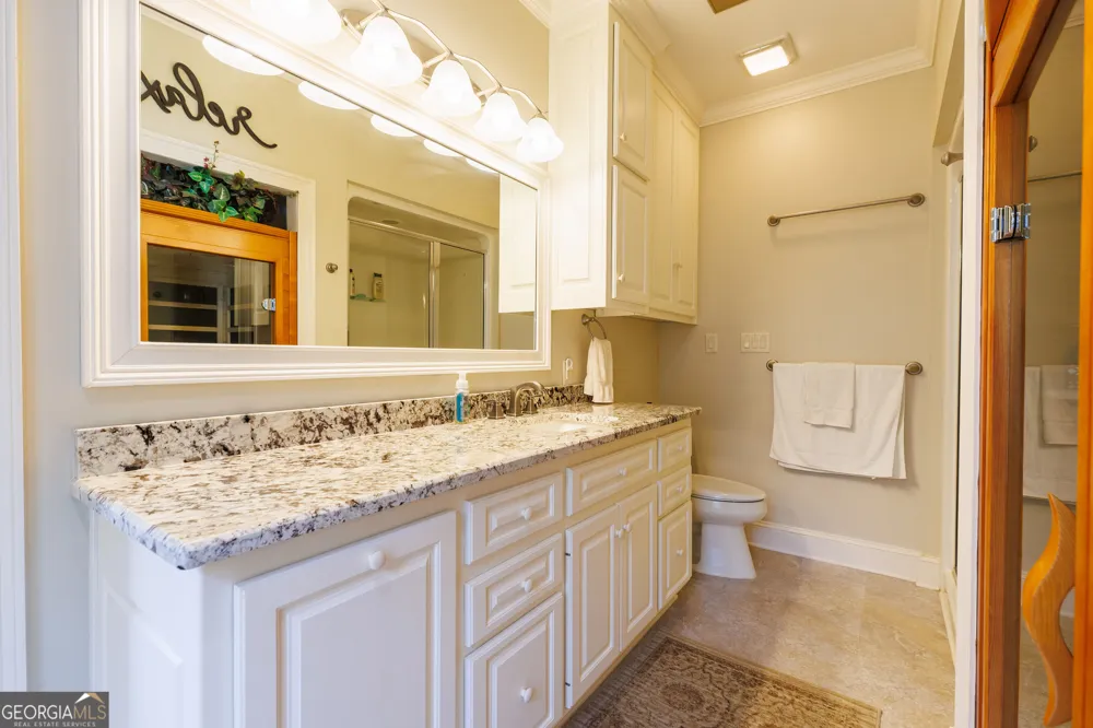 4709 Blackwater DR Valdosta, GA 31602