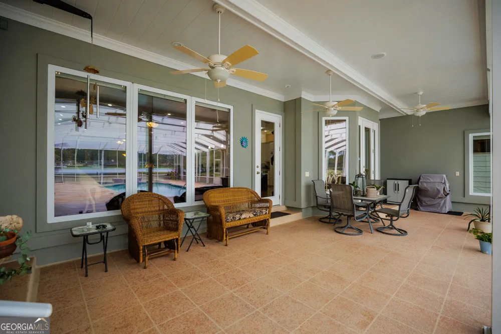 4709 Blackwater DR Valdosta, GA 31602