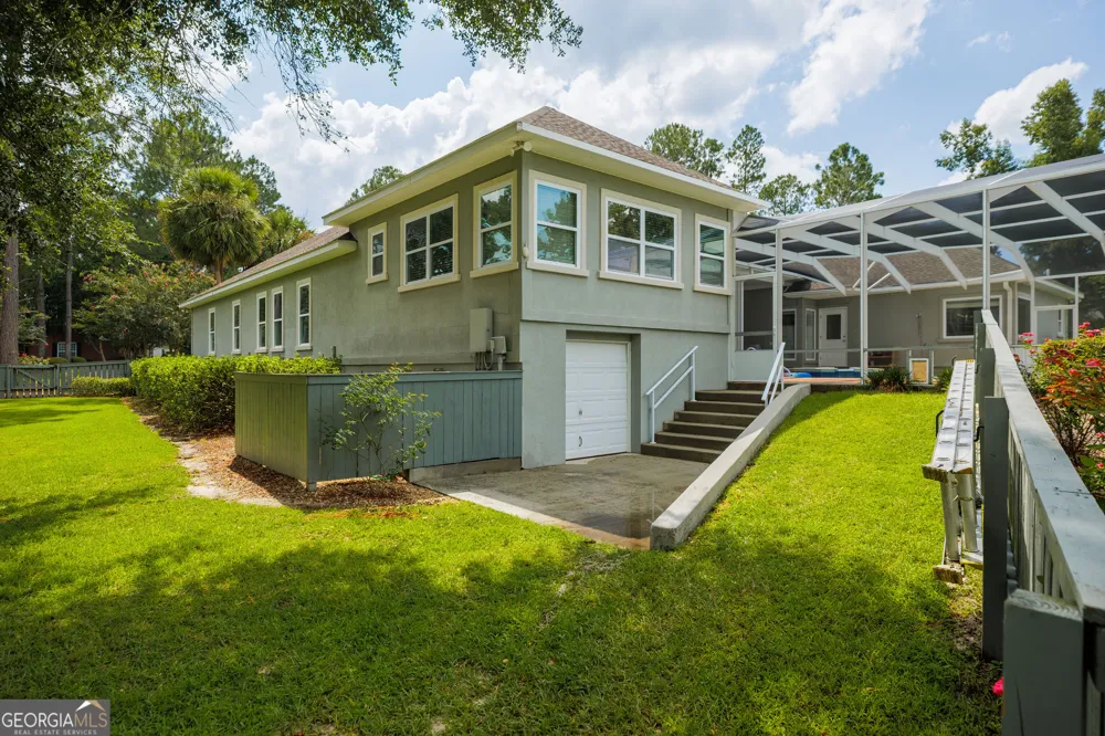 4709 Blackwater DR Valdosta, GA 31602